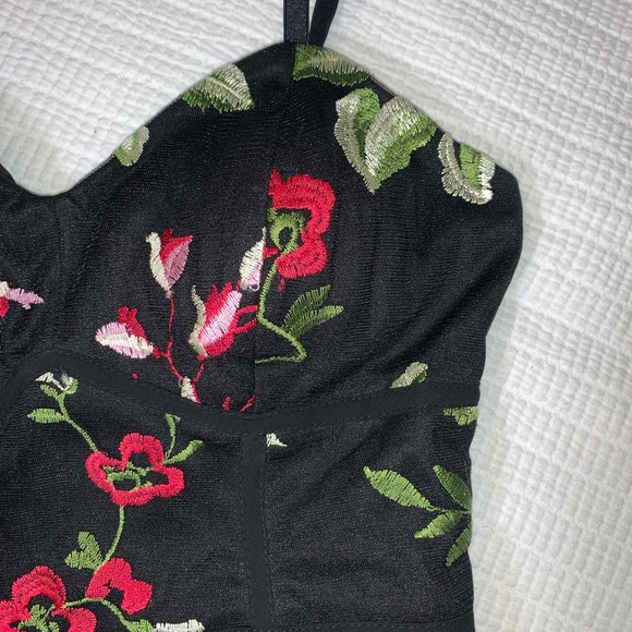 Night out dress // - Picture 3 of 4